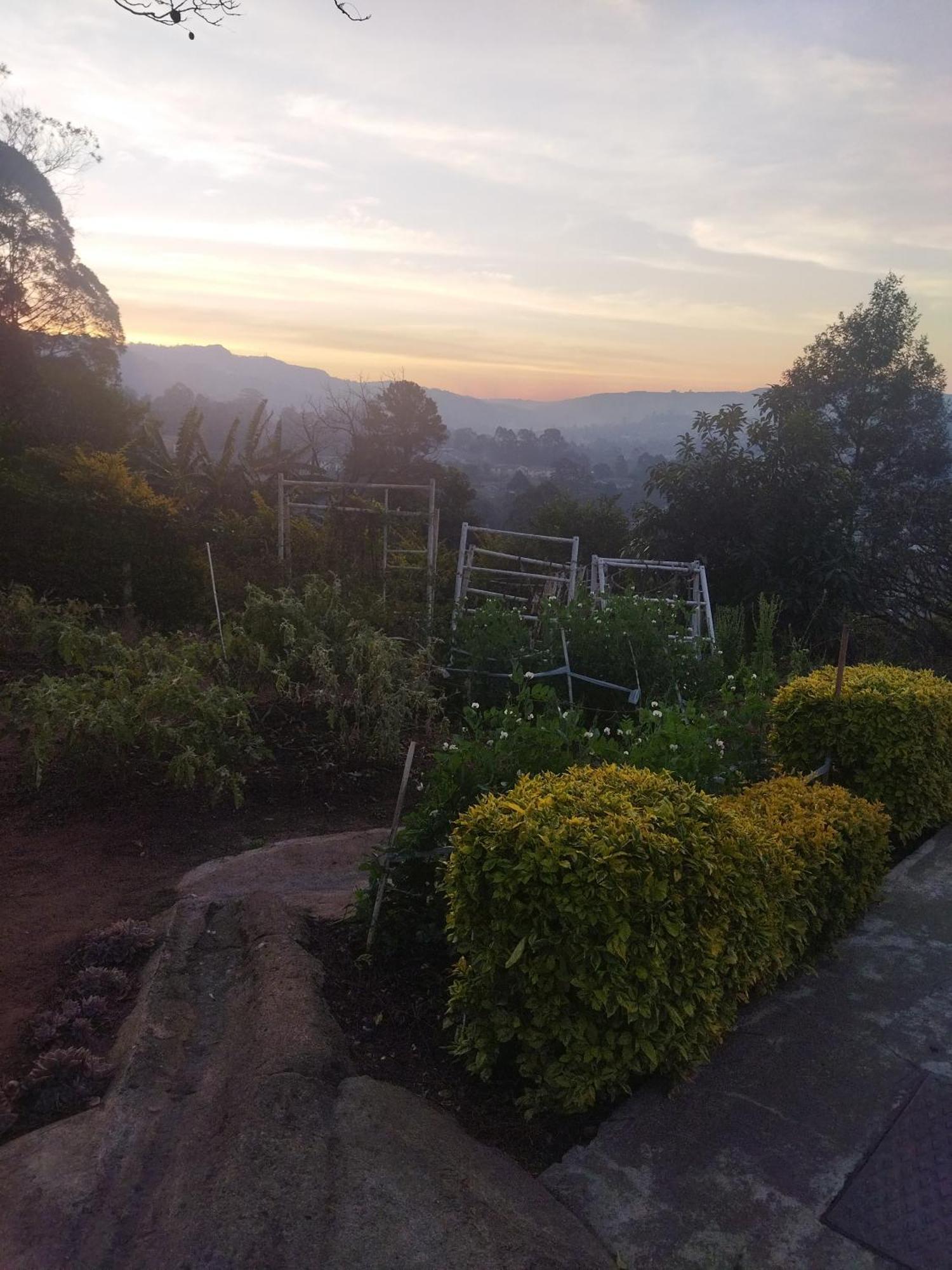 Otentik Guesthouse Mbabane Exteriör bild
