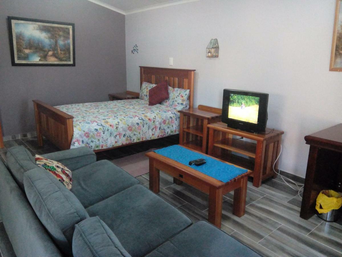 Otentik Guesthouse Mbabane Exteriör bild